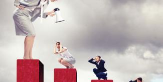 SPIRO DIAMANTIDIS ΒΙΟΑΝΑΔΡΑΣΗ ΚΑΙ ΟΙΚΟΝΟΜΙΚΗ ΚΡΙΣΗ