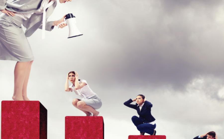 SPIRO DIAMANTIDIS ΒΙΟΑΝΑΔΡΑΣΗ ΚΑΙ ΟΙΚΟΝΟΜΙΚΗ ΚΡΙΣΗ