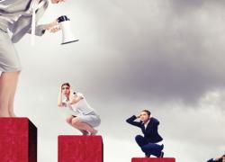 SPIRO DIAMANTIDIS ΒΙΟΑΝΑΔΡΑΣΗ ΚΑΙ ΟΙΚΟΝΟΜΙΚΗ ΚΡΙΣΗ