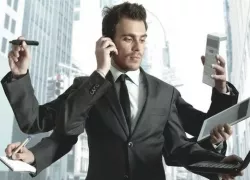 SPIRO DIAMANTIDIS ΒΙΟΑΝΑΔΡΑΣΗ ΠΩΛΗΤΕΣ