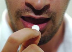 ΓΙΑΤΙ ΤΟ ΟΜΟΙΟΠΑΘΗΤΙΚΟ ΦΑΡΜΑΚΟ ΔΕΝ ΜΠΟΡΕΙ ΝΑ ΕΧΕΙ ΕΝΔΕΙΞΕΙΣ ΟΠΩΣ ΤΟ ΧΗΜΙΚΟ