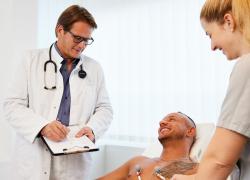 ΟΜΟΙΟΠΑΘΗΤΙΚΗ: ΠΟΙΟΣ ΜΠΟΡΕΙ ΝΑ ΤΗΝ ΕΞΑΣΚΗΣΕΙ